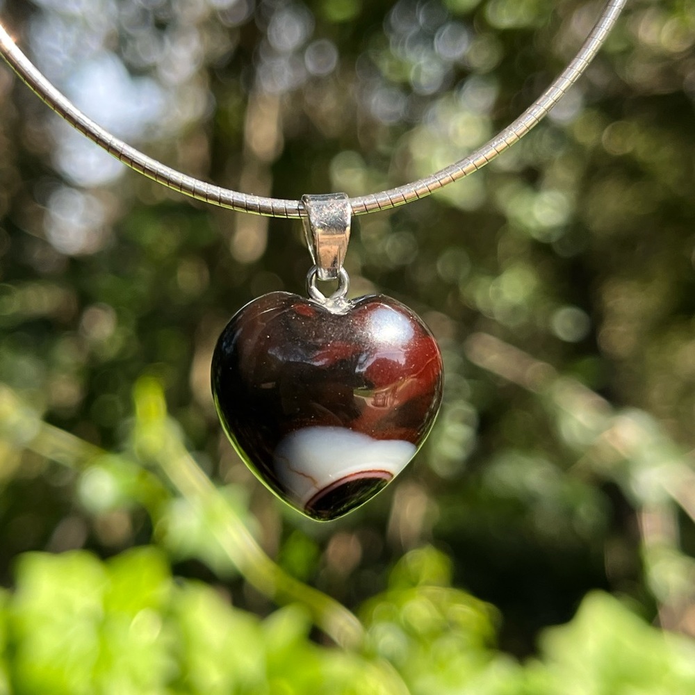 Small stainless steel unique‎ evil eye agate heart pendant